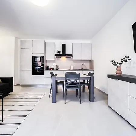 Apartment Mono Mariposa *